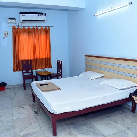 Hotel Aditya Pondicherry Dış mekan fotoğraf