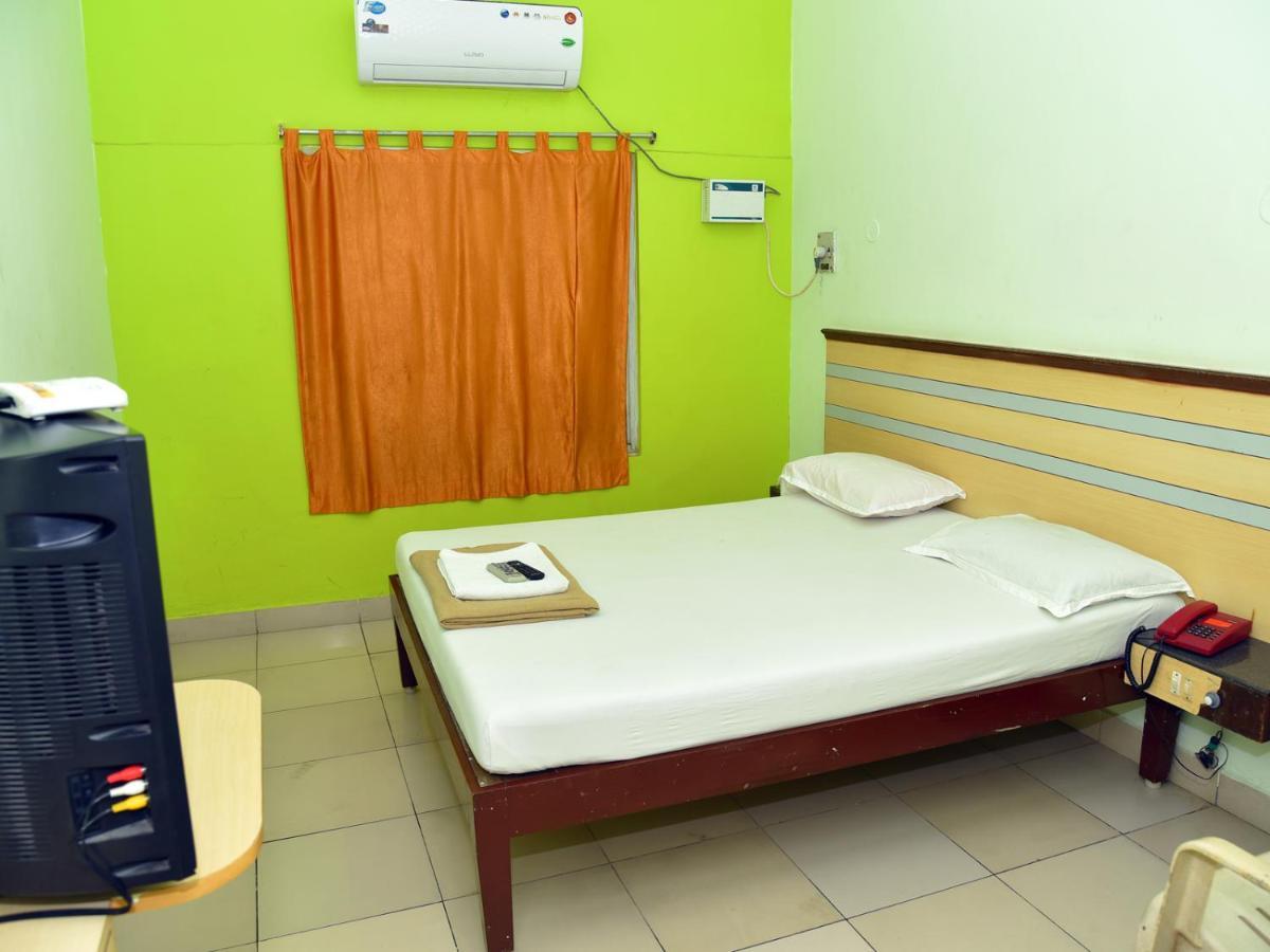 Hotel Aditya Pondicherry Dış mekan fotoğraf