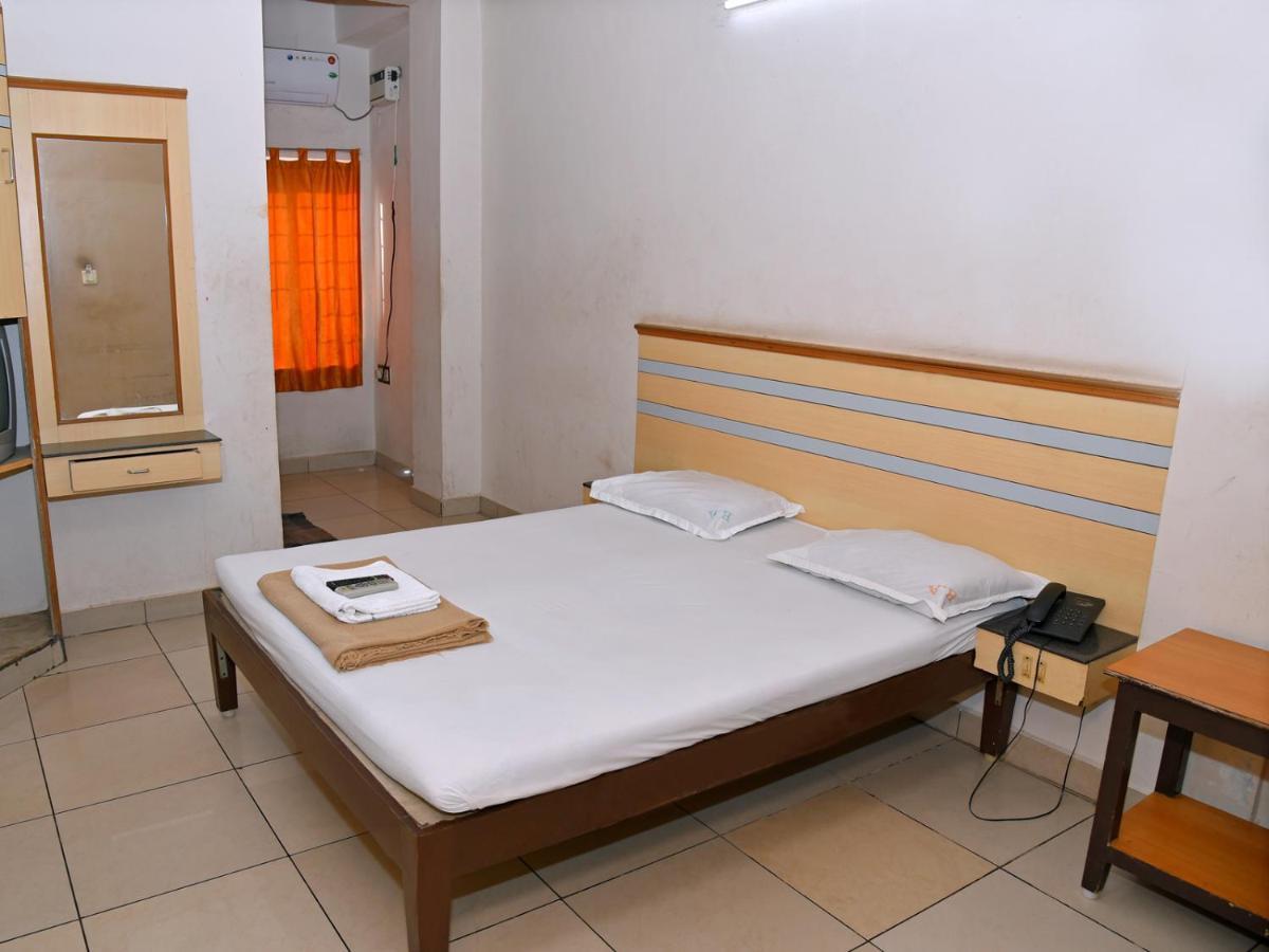 Hotel Aditya Pondicherry Dış mekan fotoğraf