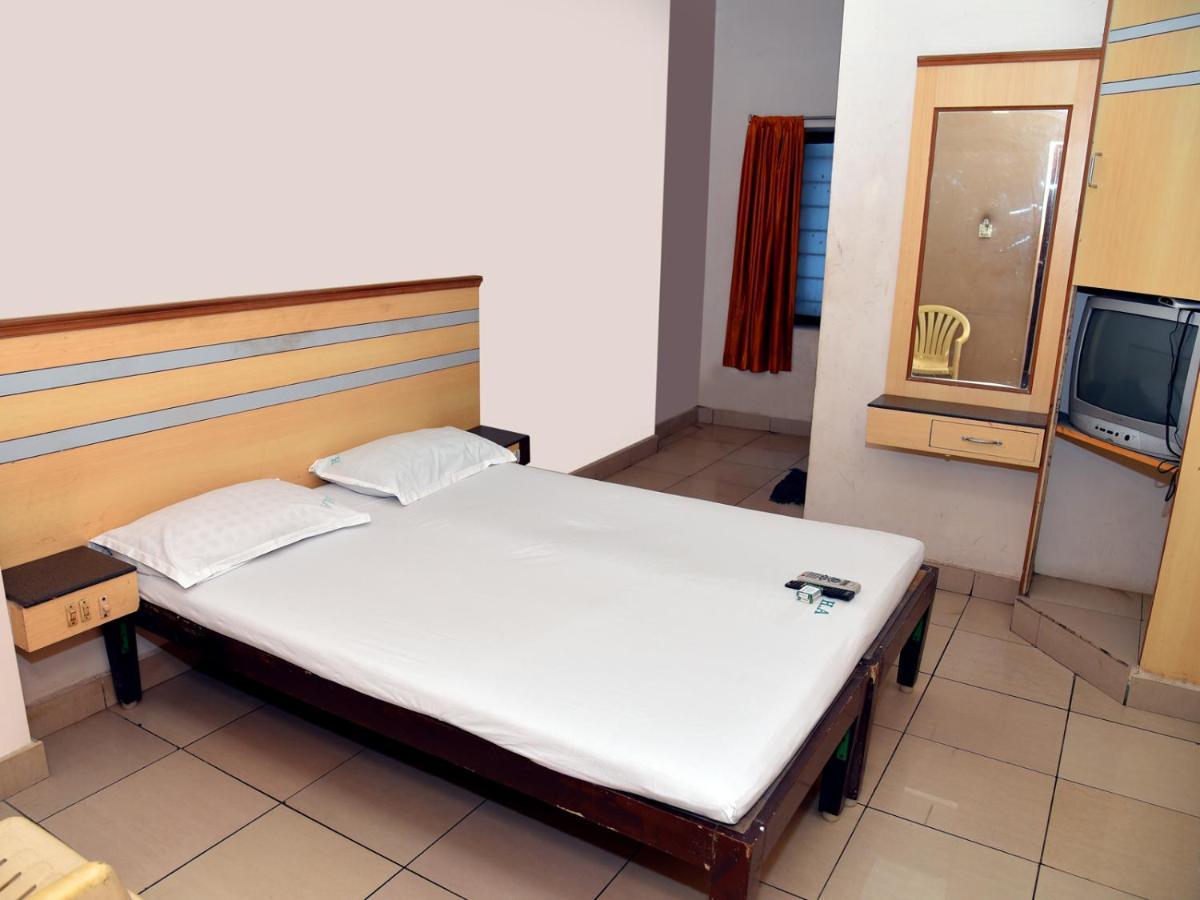 Hotel Aditya Pondicherry Dış mekan fotoğraf