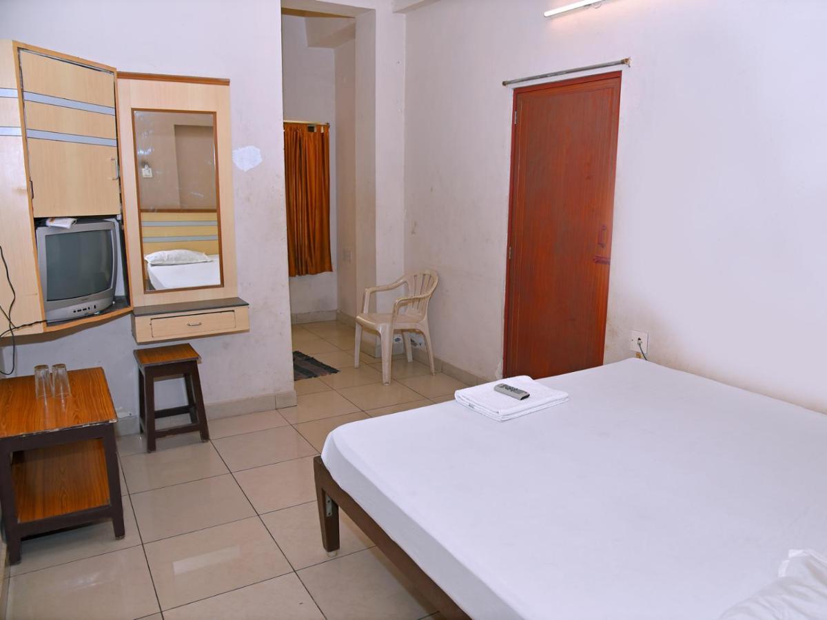 Hotel Aditya Pondicherry Dış mekan fotoğraf