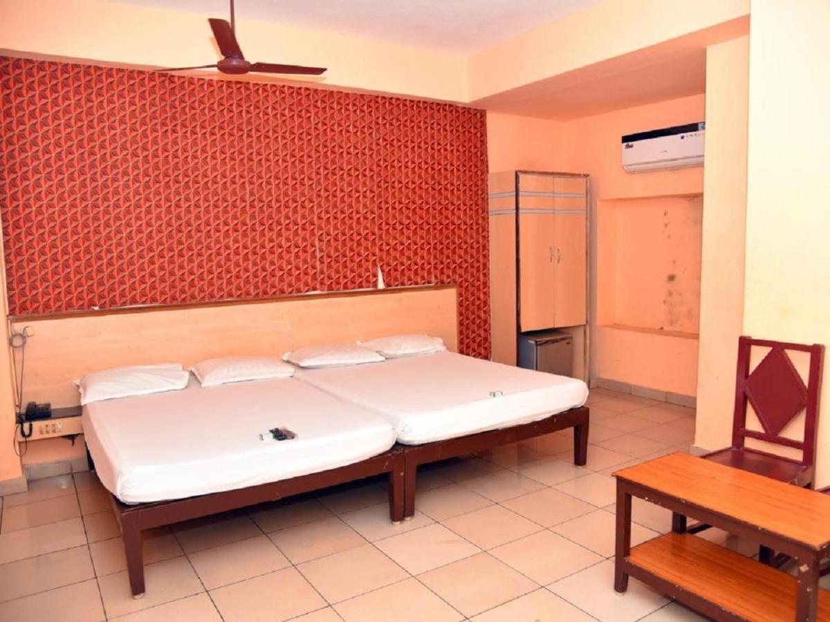 Hotel Aditya Pondicherry Dış mekan fotoğraf